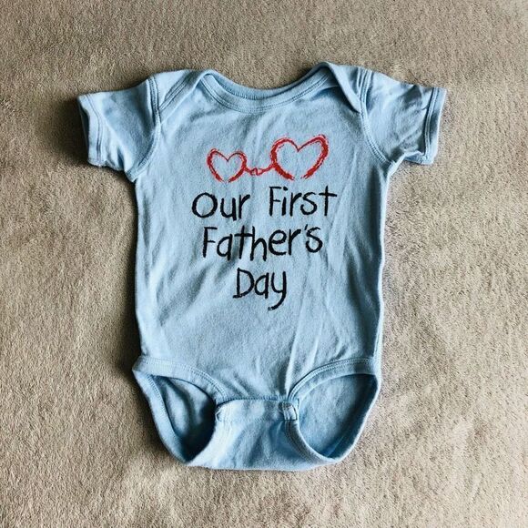 Baby Our First Daddy’ Graphic ONE PIECE - Picture 2 of 5